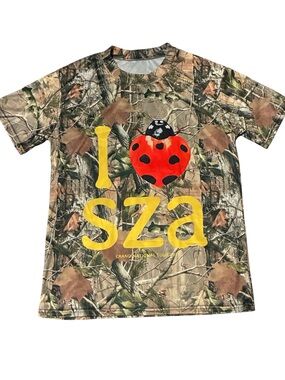 ‘I Love SZA' Graphic Womens Tee Size M